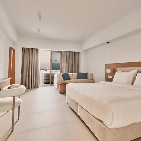 Oceanis Beach & Spa Resort Psalidi  Bagian luar foto