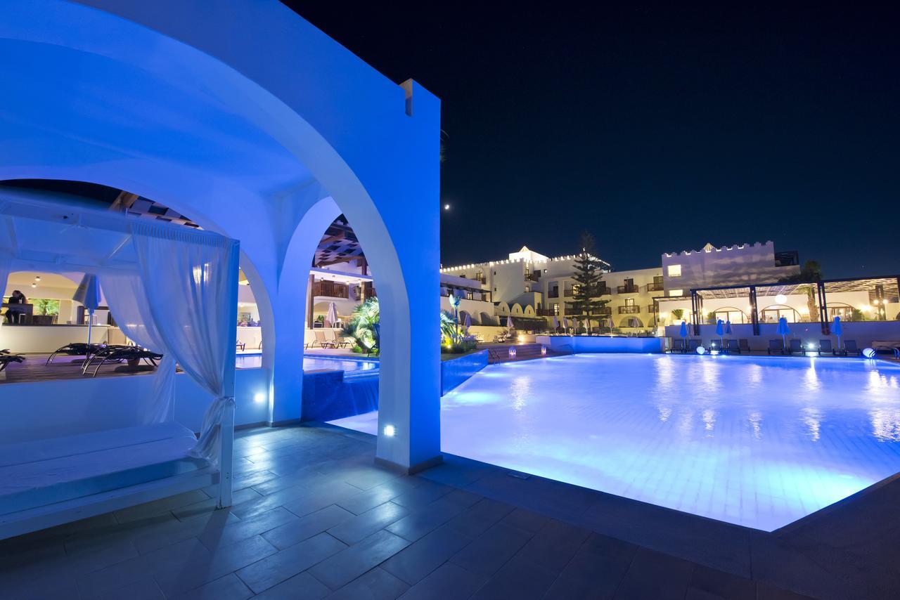 Oceanis Beach & Spa Resort Psalidi  Bagian luar foto