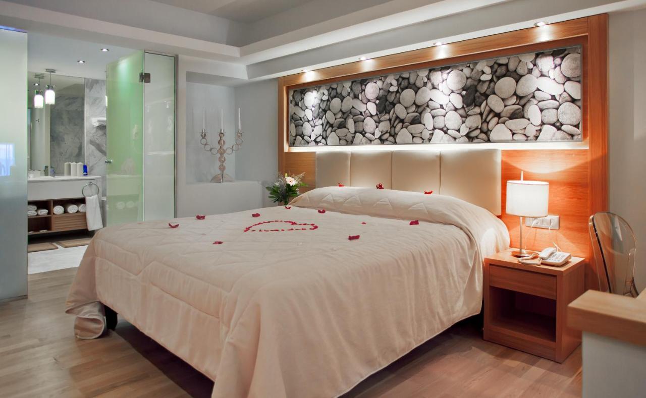 Oceanis Beach & Spa Resort Psalidi  Bagian luar foto