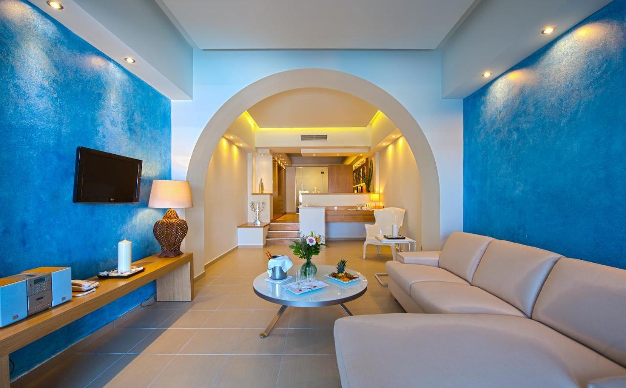 Oceanis Beach & Spa Resort Psalidi  Bagian luar foto